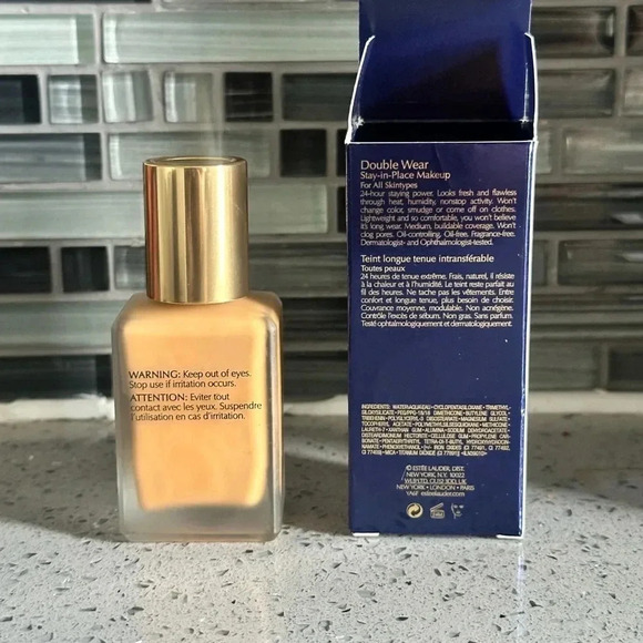 *NEW* ESTÉE LAUDER double wear stay-in-place makeup. SPF10 Hazel 4W4 foundation! - Picture 5 of 6